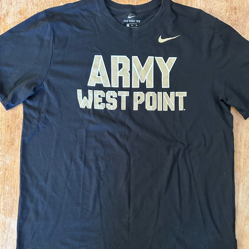 Nike ARMY West Point Short Sleeve Tee - Black with Gold Logo Dri Fit